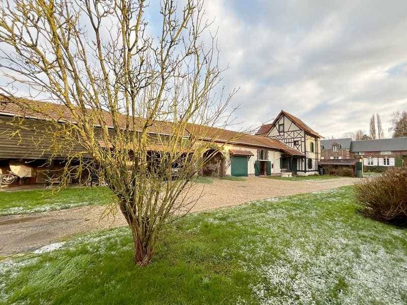 Maison à Saint Clair Sur Epte — 153 m²